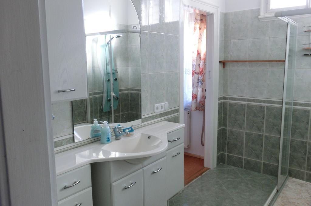 Haus In Budapest Mit Garten Екстер'єр фото